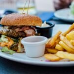 9 Tips to Stop Eating Junk Food | Finehealthtips